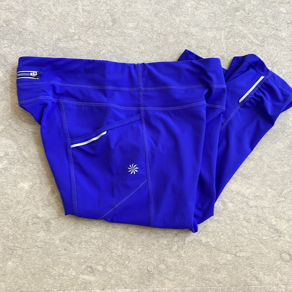 NWOT Athleta Crop Running Leggings - Size Small